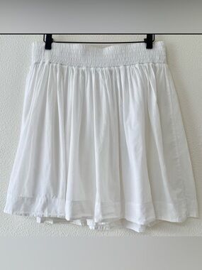 Banana Republic Classic 100% Cotton White Smocked Knee Length Lined Skirt-Size S
